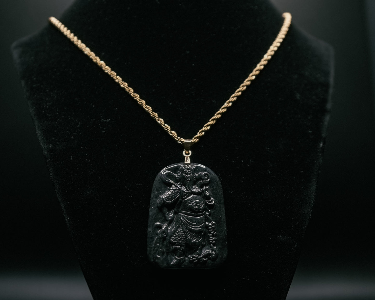 GUAN GONG PENDANT